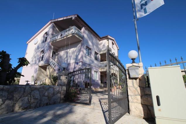 Apartments Helena Zadar Vrsi Εξωτερικό φωτογραφία