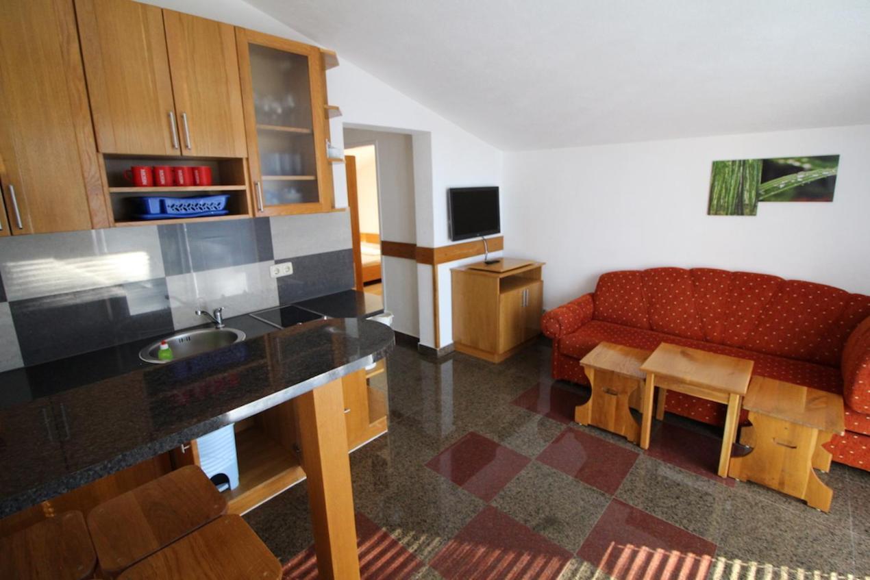 Apartments Helena Zadar Vrsi Εξωτερικό φωτογραφία